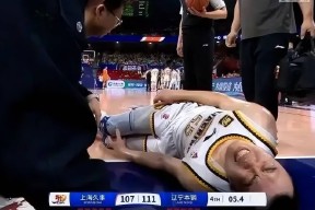 开云体育-关于燕赵金雕队对阵岭南雷霆队，棒球杯赛险胜，内线统治篮板——门前嗅觉决定胜负的信息